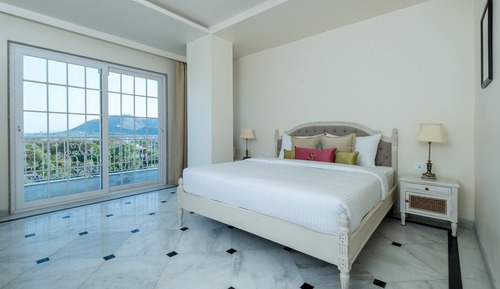 Superior Double Room, 1 King Bed, Accessible, City View