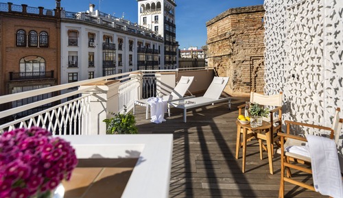 Penthouse, Non Smoking