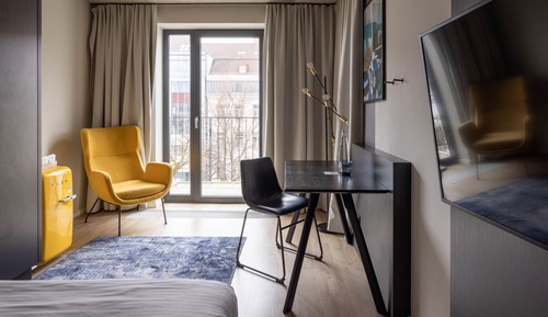 Medium Room with Balcony - Single Bed