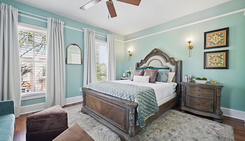 Deluxe Room, 1 Queen Bed, Non Smoking (The Victorian Room)