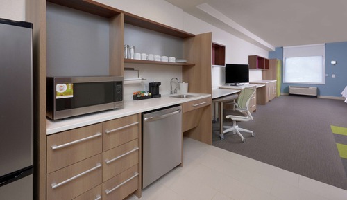 Studio, 2 Queen Beds, Accessible, Bathtub (Mobility & Hearing)