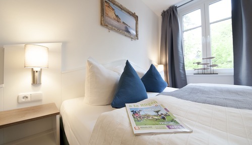 Apartment, 1 Queen Bed (incl. 45€ + 25€ pp service fee)