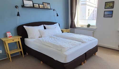 Classic Double Room, Ensuite, City View (Zimmer 1)