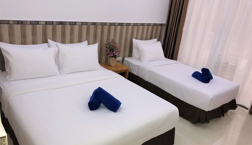 Standard Triple Room, Garden View
