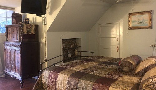 Traditional Room, 1 Queen Bed, Non Smoking
