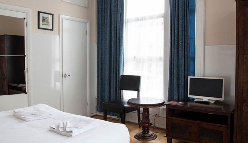 Standard Studio, Private Bathroom (Studio Flat 1)