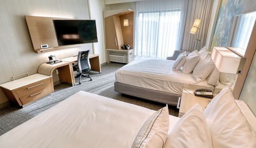Room, 2 Queen Beds (Mobility Accessible, Roll-In Shower)