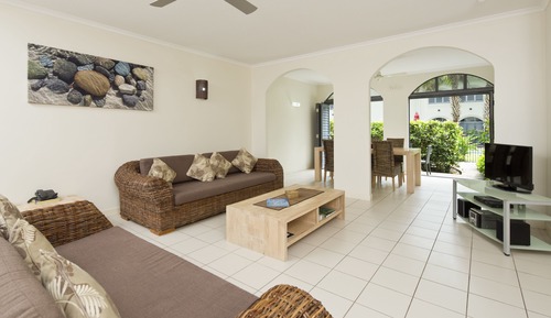 1 Bedroom Courtyard