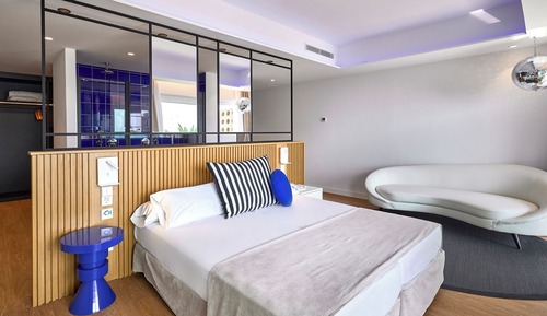 Junior Studio Suite, Sea View (Frontal)