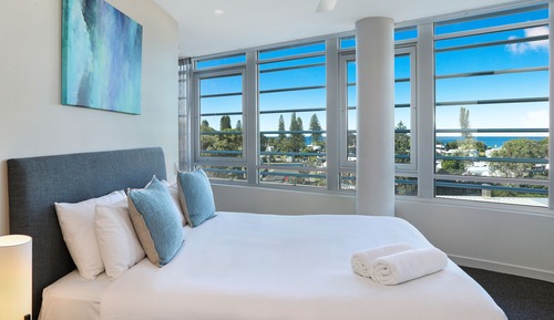 Three Bedroom Deluxe Suite with Sea View