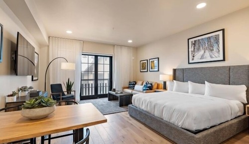 Condo, 1 King Bed with Sofa bed (Village Studio)