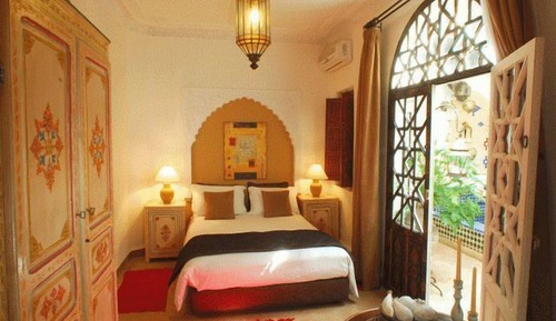 Double Room (Raha)