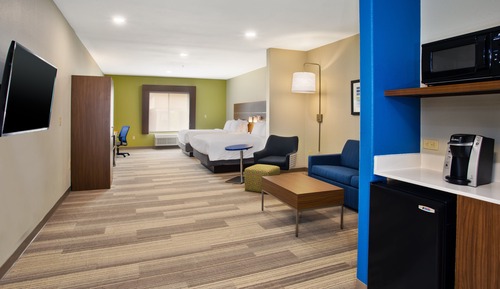 Suite, Multiple Beds