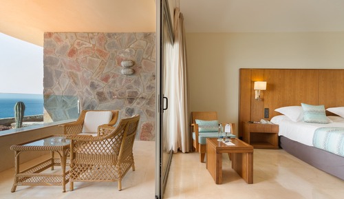 Double Room, Sea View (1 adult and 1 child)
