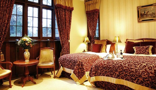 Double+Single Bedded Room