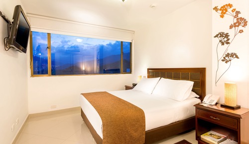 Junior Suite, 1 Queen Bed with Sofa bed