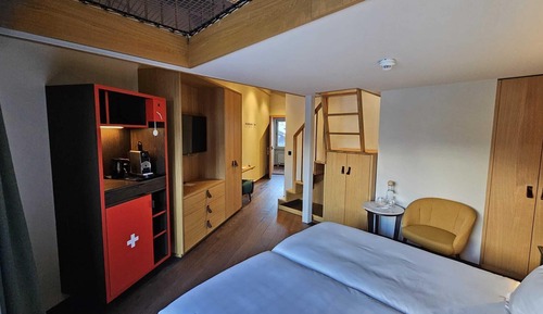 Mini Family Room