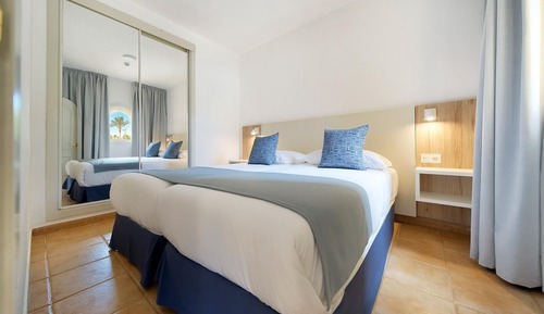 Premium Two Bedroom Apartment with Large Balcony or Terrace