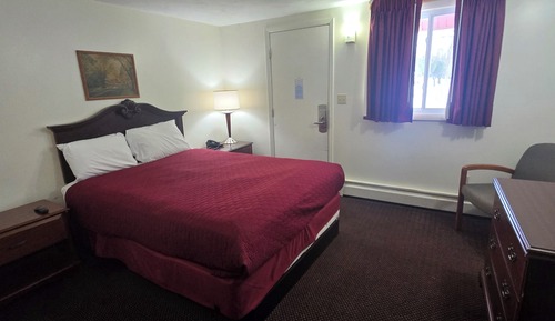 Standard Room, 1 Queen Bed, Smoking