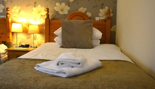 Twin Room, Ensuite