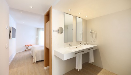 Double Room Single Use, Balcony