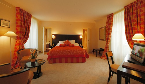 Superior Double Room, 1 Queen Bed, Terrace, Garden View (CHAMBRE PRESTIGE TERRASSE)
