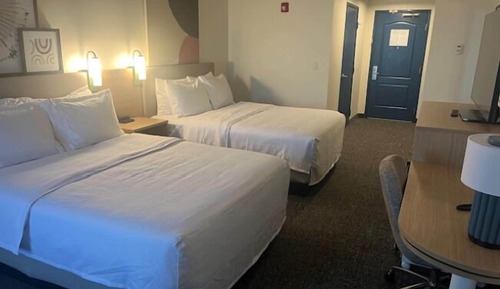 Room, Multiple Beds, Accessible, Bathtub (Mobility)