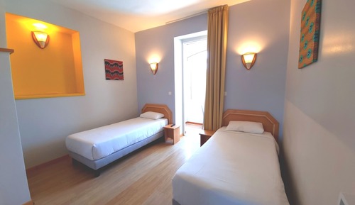 Comfort Twin Room, Private Bathroom, Sea View