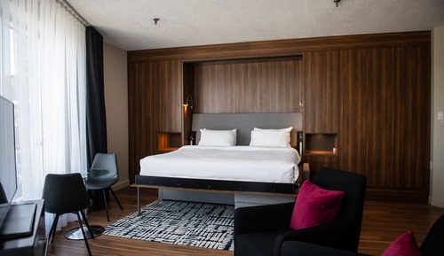 Panoramic Room, 1 King Bed, City View, Executive Level