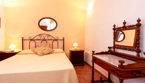 Comfort Apartment, 2 Bedrooms, Kitchen, Garden View