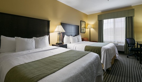Suite, 2 Queen Beds, Non Smoking