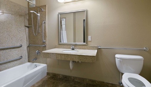 Standard Room, 2 Queen Beds, Accessible, Bathtub (Bathtub)