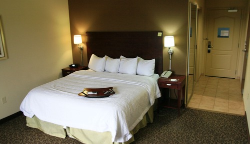 One king bed non smoking