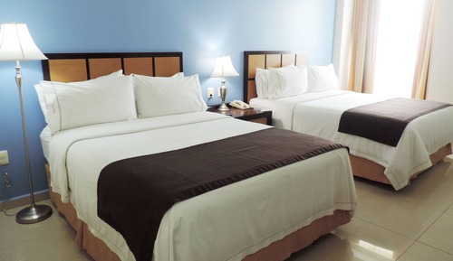 Standard Room, 2 Double Beds