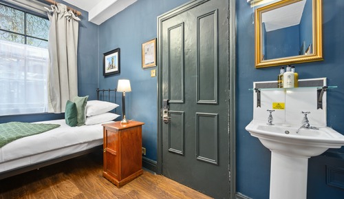 Standard Single Room