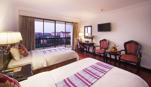 Deluxe Double or Twin Room