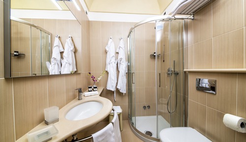 Triple Comfort Room