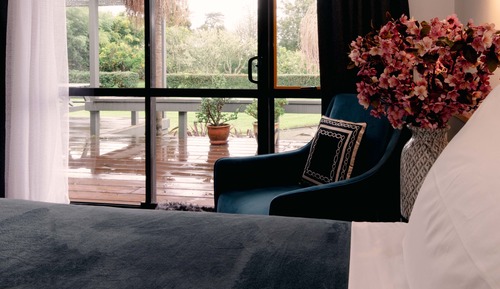 Superior Studio, Balcony (Twin Superior Studio)