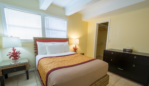 Suite, 2 Bedrooms, Kitchen