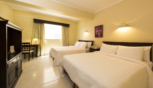 Superior Studio Suite, 1 Bedroom, Refrigerator