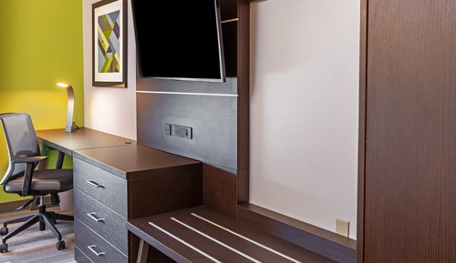 Suite, 1 King Bed