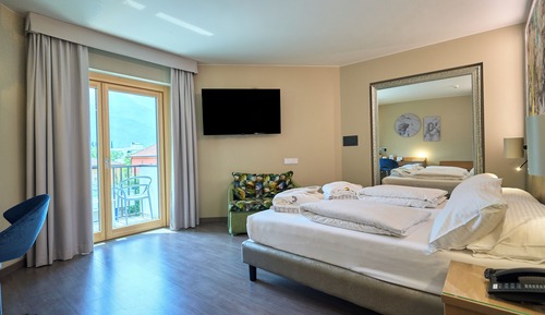 Comfort Double Room Street view