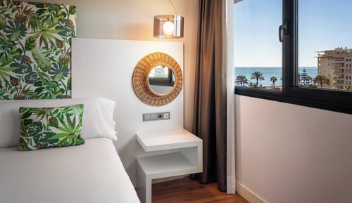 Double Room (with a view)