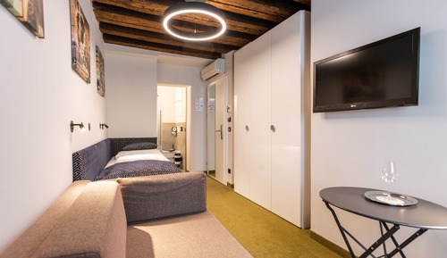 Single Room