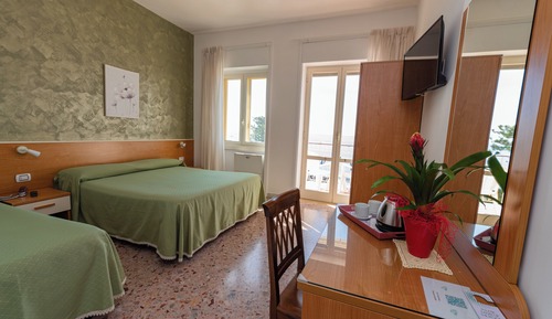 Double Room, Sea View