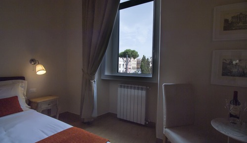 Classic Double Room