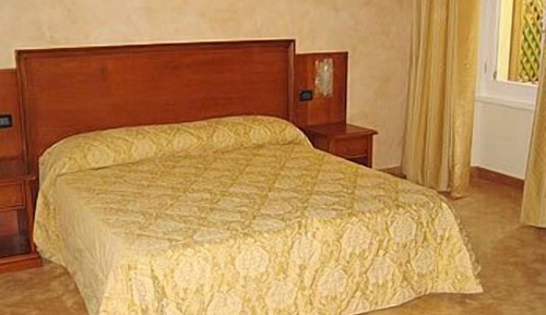 Double Room, Mountain View
