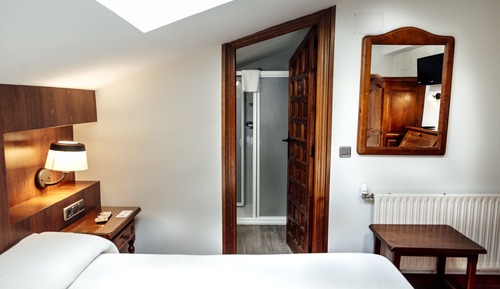 Classic Double Room