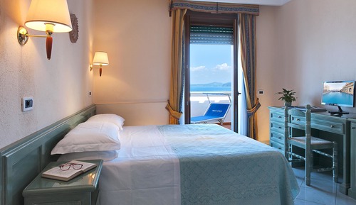 Double Room, Balcony