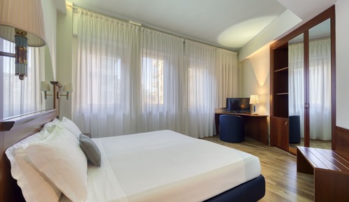 Comfort Triple Room